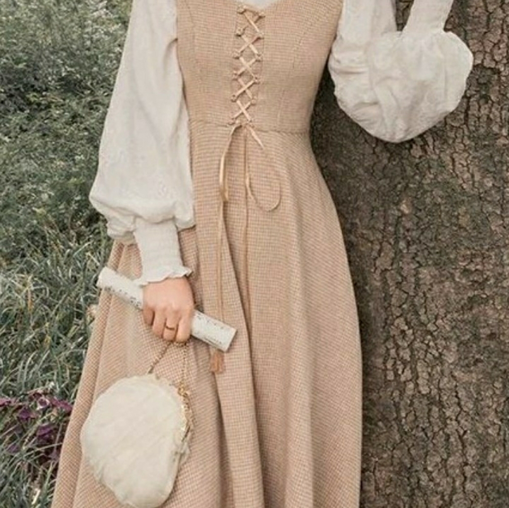 Beautiful cottage core dress BRAND NEW